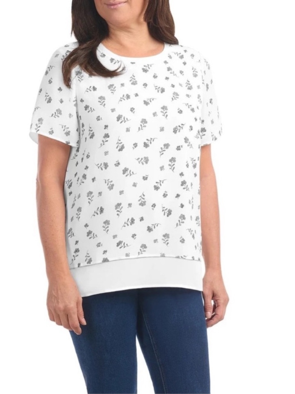☀️NWT Hilary Radley Double Layer Black and White Floral Top Medium